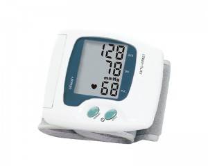 Wrist Type Full Automatic Electronic Blood Pressure Monitor KM-DS275
