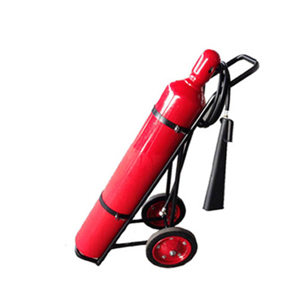 Featured image of post Co2 Fire Extinguisher Working Principle / Co2 extinguishers work by smothering the fire and cutting off the supply of air.