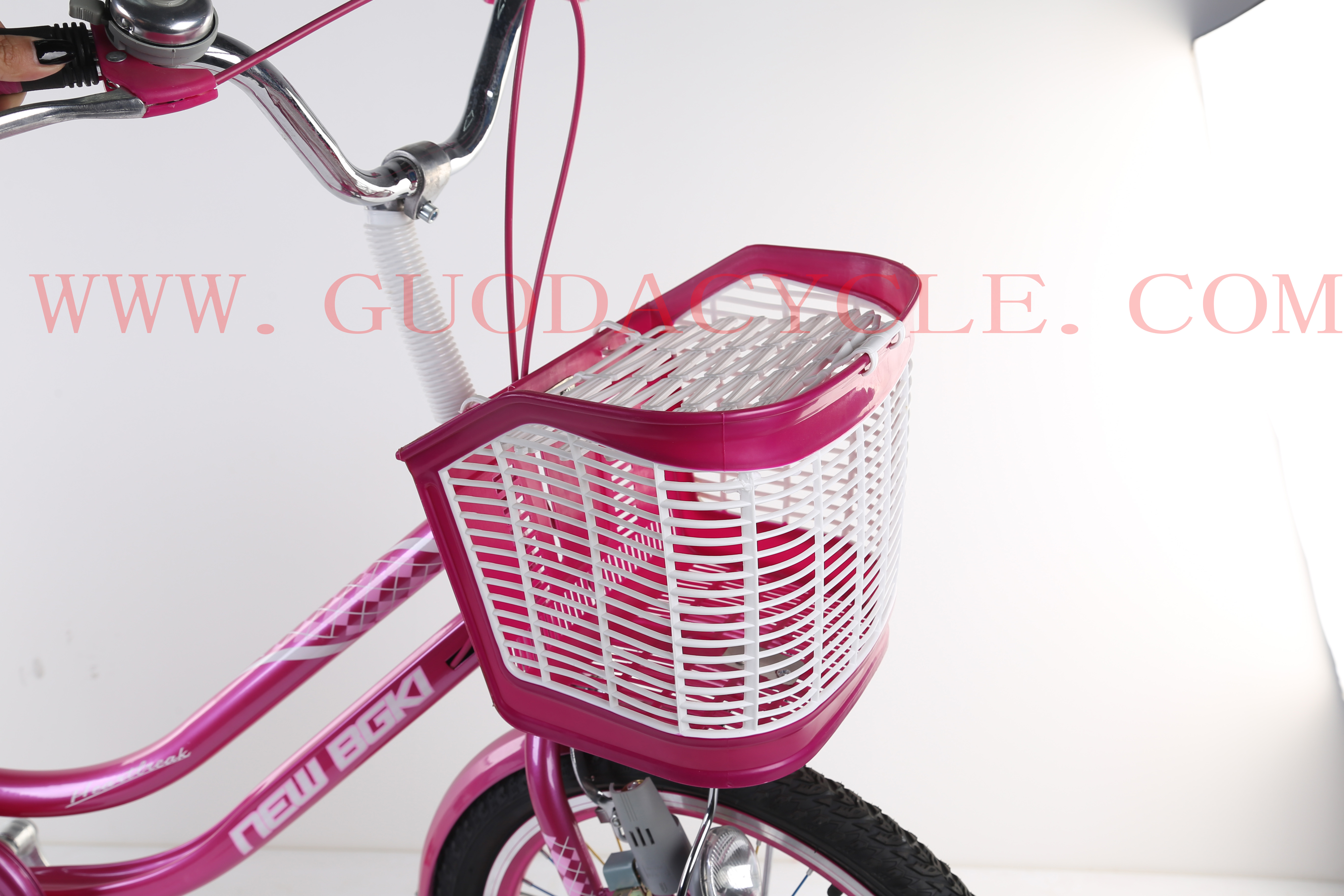 bike with basket price