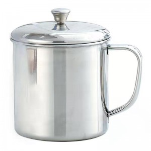 Stainless steel rolled-up cup with cap