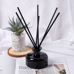 Cheapest Price High Quality Skull Nail Polish Bottle Supplier - Customized Black Fiber Reed Sticks for Diffuser Oil Set –  Hoyer