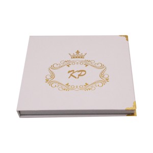 Eyelash Box Book For 12-pair Of Eyelashes With Gold Angle Beads