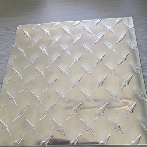 Diamond checkered aluminum plate for toolbox