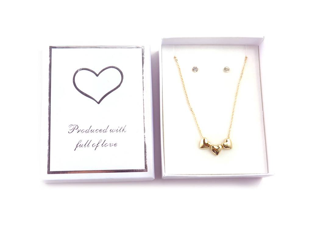 necklace set with gift box