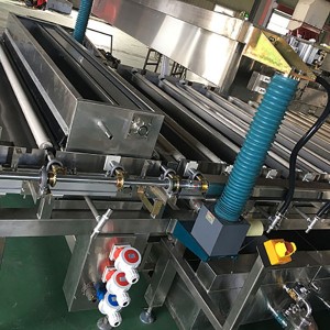 2019 New Style China Rear Windshield Glass Tempering Furnace, Variable Curving Glass Tempering Furnace Machine