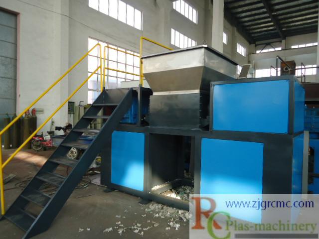 Quality Inspection for Polystyrene Crusher - 800 double-shaft shredder – Riching Machinery
