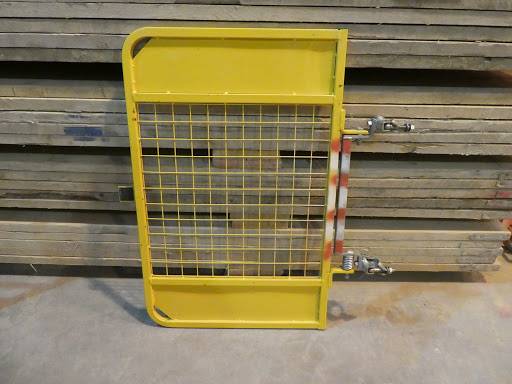 Scaffolding-Safety-Gate-Expandable-Steel-Safety-Gate