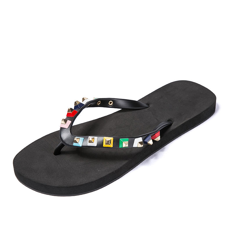 Designer black eva foam sole flip flops colorized rivets pvc strap slipper