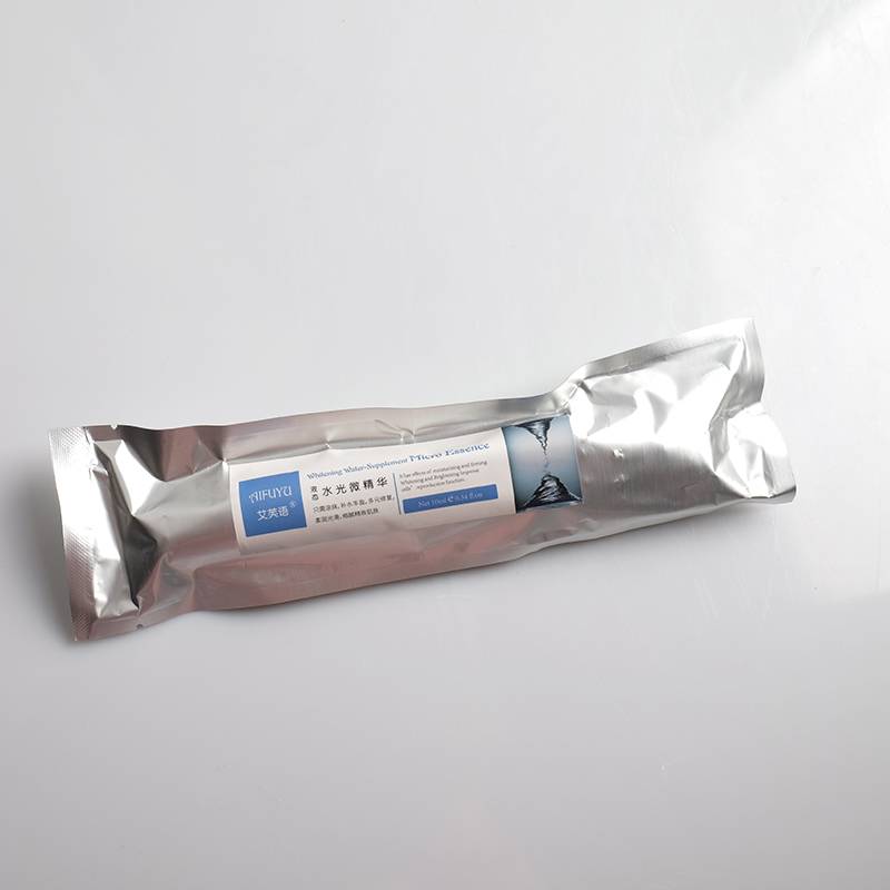 Manufacturer for Seaweed Whitening Moisturizing Cream - Whitening water supplement micro essence – Weili