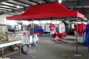 Trade show pop-up tent