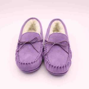 The newest design vogue is female flat bottom indoor sheep leather shoes